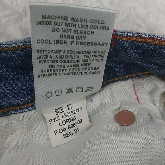 Joe's Blue Medium Wash Faded Distressed Five Pocket Mid Rise Raw Hem Jean Short - Picture 7 of 14